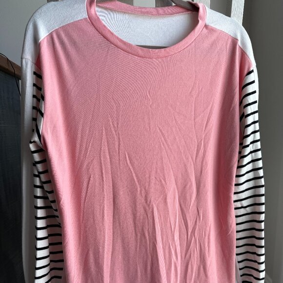 Long sleeve pink with black/white striped sleeve - Picture 1 of 3